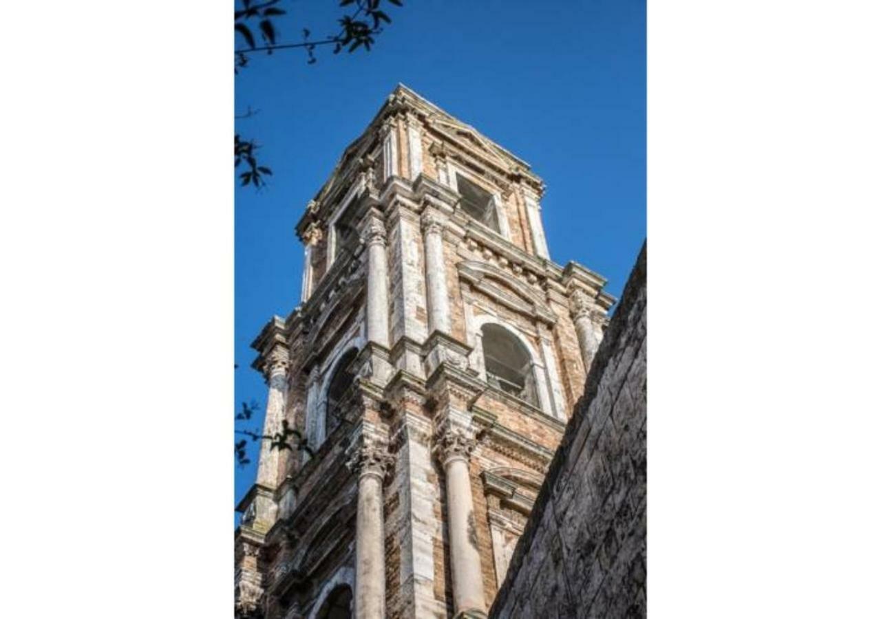 Mansarda Romantica "Il Nido Delle Rondini" Conversano Exterior photo
